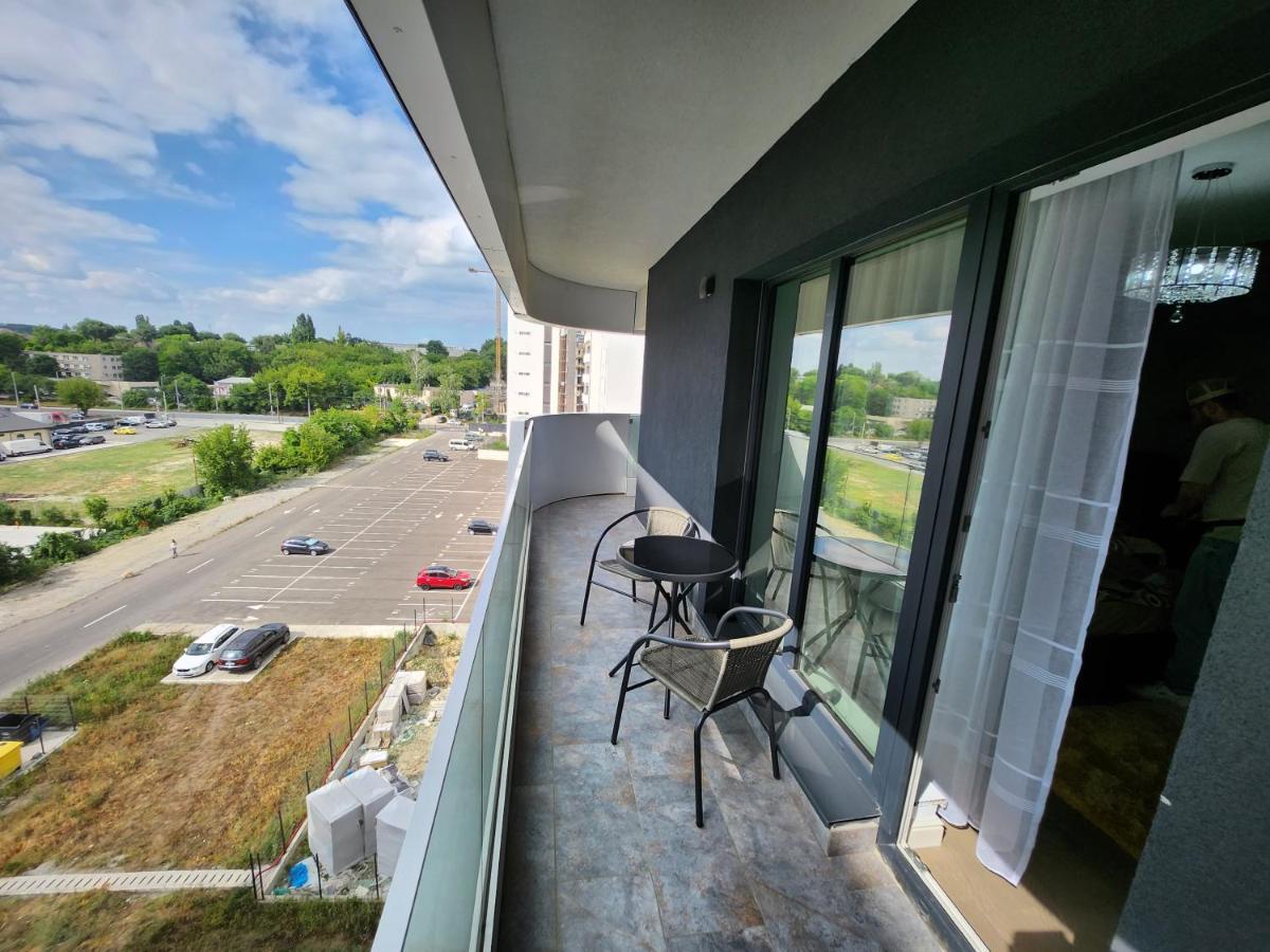 Near Airport 2 Rooms Apartments In Himson Iasi Exterior foto