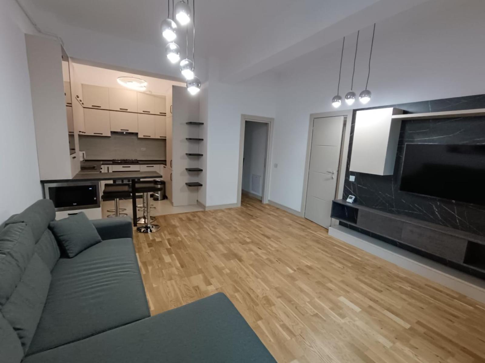 Near Airport 2 Rooms Apartments In Himson Iasi Exterior foto